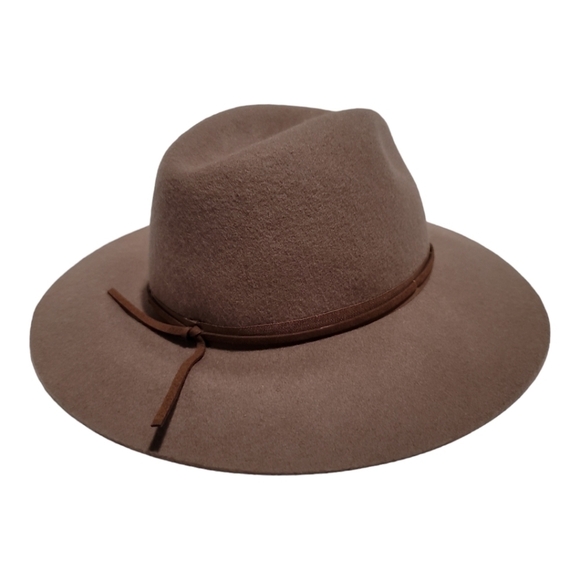 hinge Accessories - Hinge Wool Wide Brim Floppy Fedora Hat in Tan Bow Trim